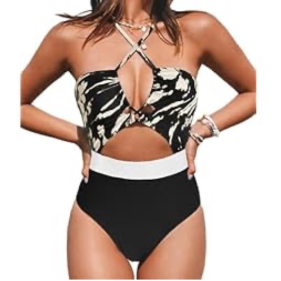 Cupshe Other - NWT Cupshe Black/White/Ivory Swimsuit